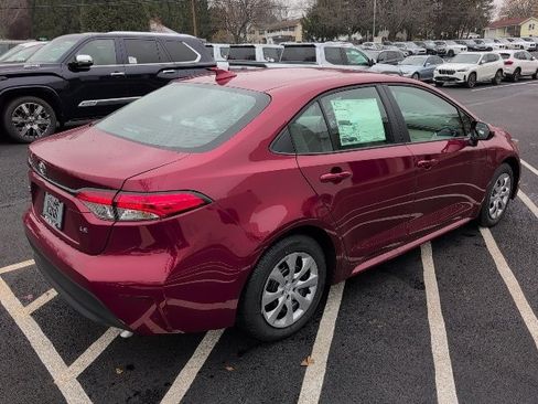 New 2026 Toyota Corolla LE image 3