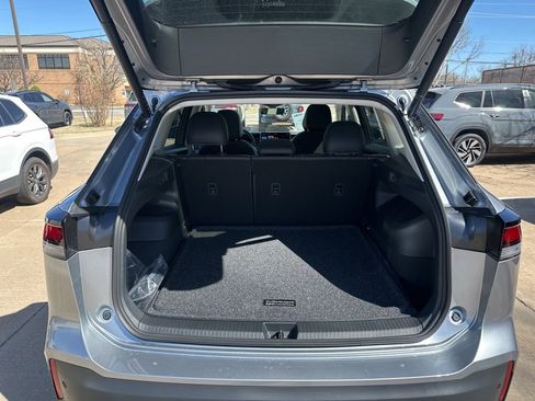 New 2026 Volkswagen Tiguan SE AWD/4WD image 14