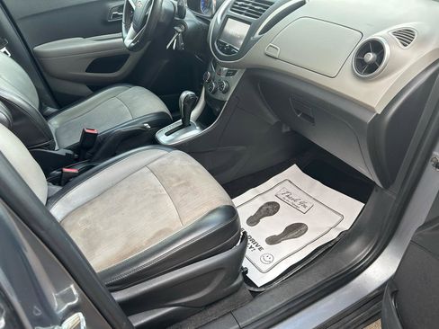 Used 2015 Chevrolet Trax LT w/ LT Plus Package image 12