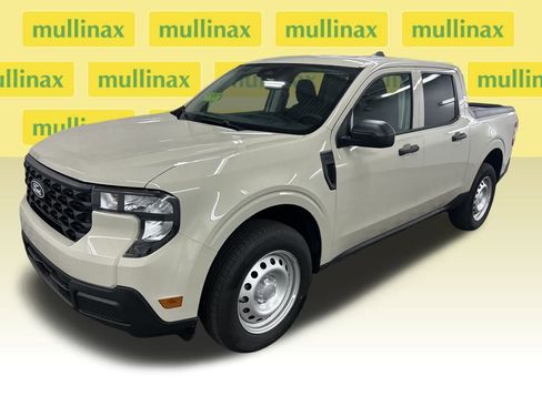 New 2025 Ford Maverick XL w/ Equipment Group 102A image 13