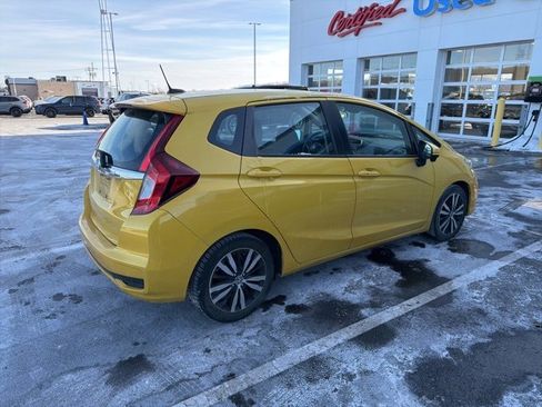 Used 2018 Honda Fit EX image 5