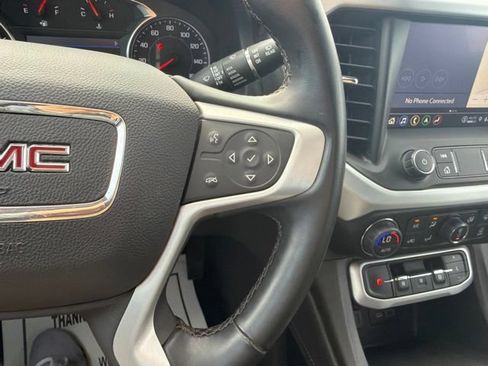 Used 2023 GMC Acadia SLT AWD/4WD image 39