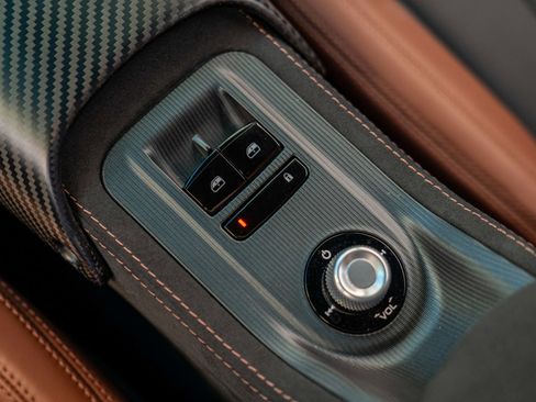 Used 2022 Maserati MC20 Coupe image 38