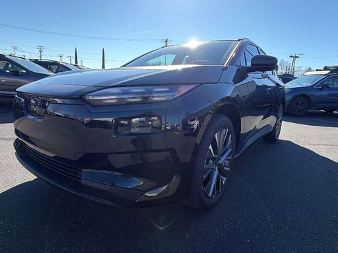 New 2026 Subaru Solterra Limited image 9