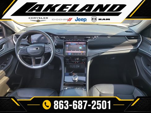 Used 2023 Jeep Grand Cherokee L Limited w/ Black Appearance Package RWD image 15