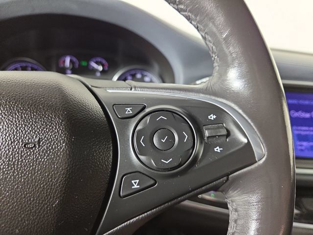 Used 2020 Buick Enclave Essence w/ Sound and Sites Package AWD/4WD image 25