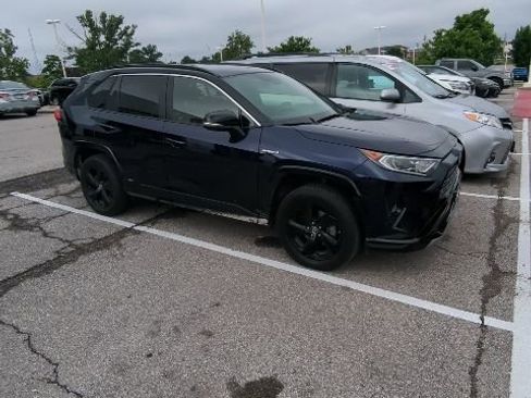 Certified 2019 Toyota RAV4 XSE w/ XSE Weather Package AWD/4WD image 6
