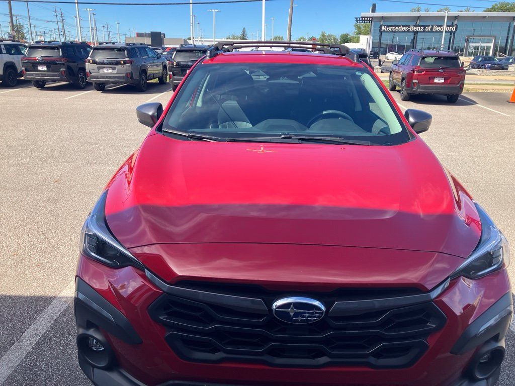 Used 2024 Subaru Crosstrek 2.5i Limited w/ Crosstrek Mirror Package AWD/4WD image 3
