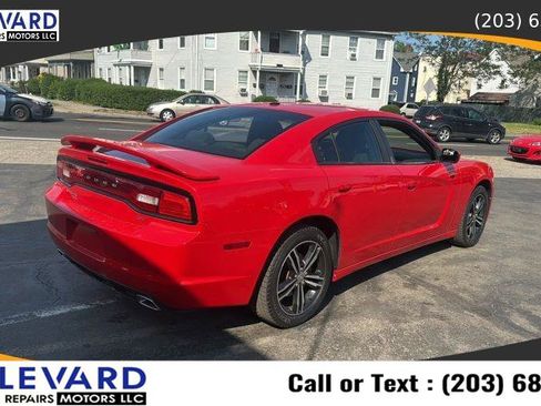 Used 2014 Dodge Charger SXT AWD/4WD image 7