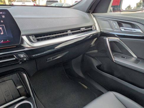 Used 2024 BMW X2 xDrive28i image 16