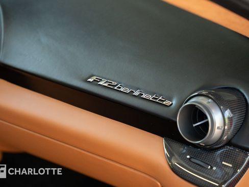 Used 2014 Ferrari F12 Berlinetta RWD image 38