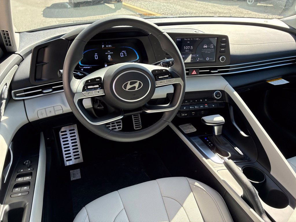 New 2026 Hyundai Elantra SEL Sport FWD image 26