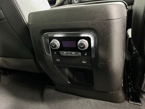 Certified 2024 GMC Yukon Denali AWD/4WD image 10