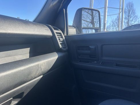 Used 2023 RAM 3500 Tradesman image 24