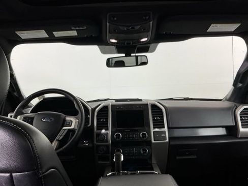 Used 2020 Ford F150 Lariat w/ Equipment Group 502A Luxury AWD/4WD image 26
