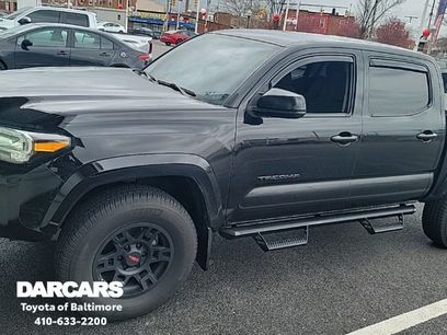 Used 2016 Toyota Tacoma SR5 w/ SR5 Appearance Package (SN)