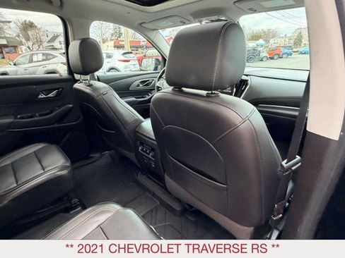 Used 2021 Chevrolet Traverse RS w/ LPO, Floor Liner Package image 11