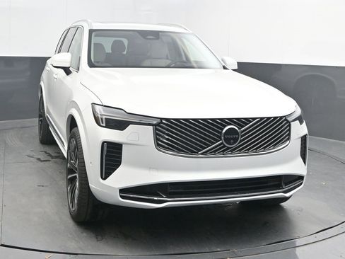 New 2026 Volvo XC90 B6 Ultra w/ Protection Package image 2