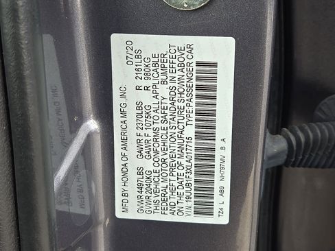 Used 2020 Acura TLX image 29