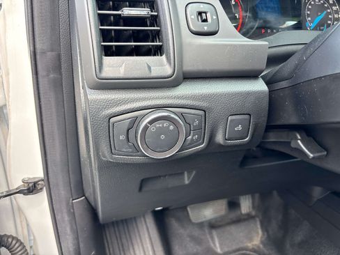Used 2019 Ford Ranger XL w/ Equipment Group 101A Mid RWD image 15