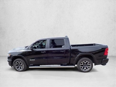 Used 2025 RAM 1500 Laramie w/ Sport Appearance Package AWD/4WD image 7