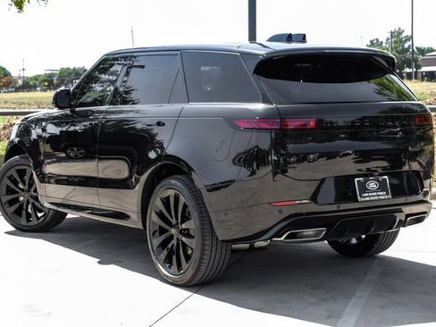 New 2026 Land Rover Range Rover Sport Dynamic SE AWD/4WD image 11