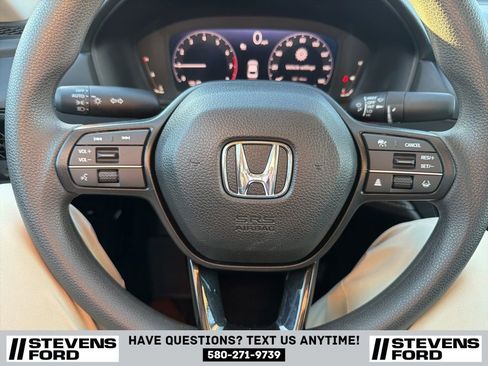 Used 2025 Honda Accord LX image 20