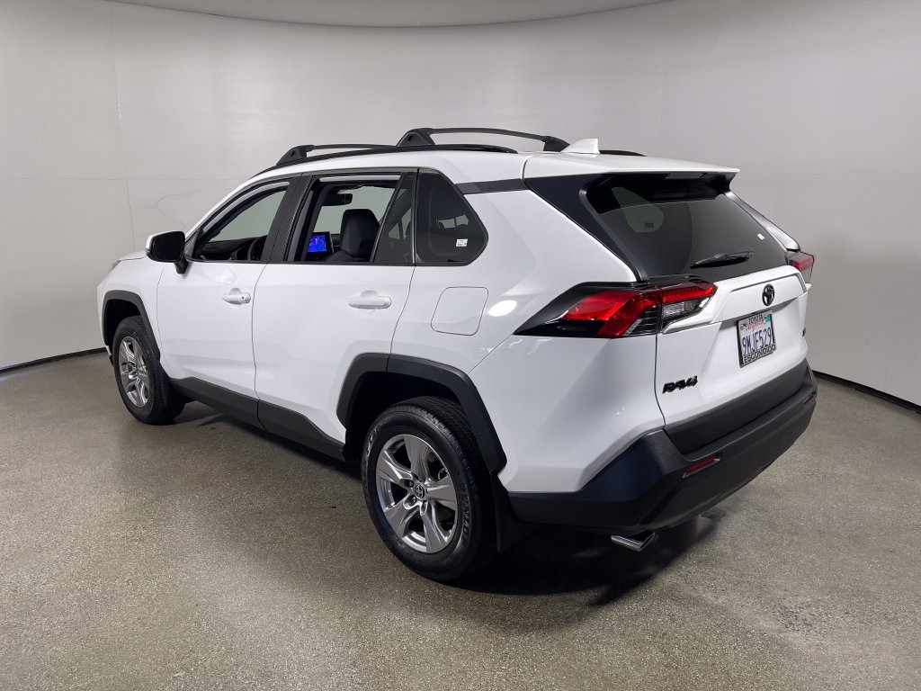 Certified 2024 Toyota RAV4 XLE FWD image 5