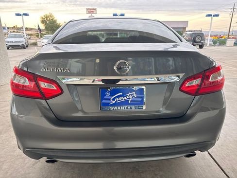 Used 2016 Nissan Altima 2.5 S w/ Power Driver Seat Package image 4