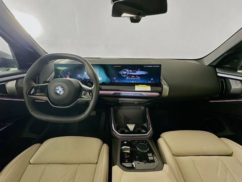 Used 2026 BMW X3 xDrive30i w/ Premium Package AWD/4WD image 14