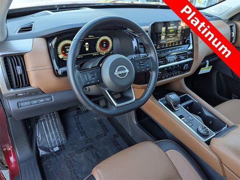 Used 2025 Nissan Pathfinder Platinum w/ Cargo Package image 2