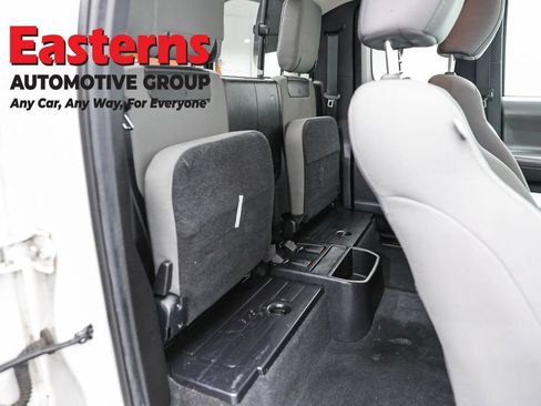 Used 2021 Toyota Tacoma SR RWD image 22