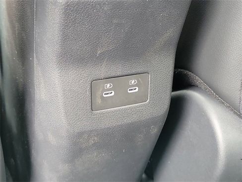 New 2025 Nissan Kicks SR w/ SR Premium Package image 24