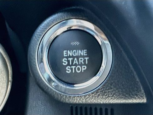 New 2026 Subaru Forester Premium AWD/4WD image 19