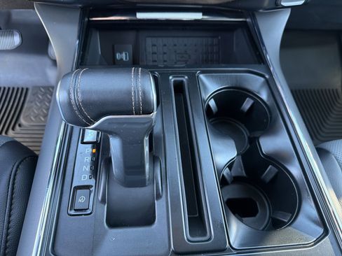 Used 2023 Ford F150 Lightning Lariat w/ Equipment Group 511A High image 11