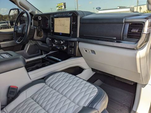 Used 2024 Ford F250 Limited w/ FX4 Off-Road Package image 14