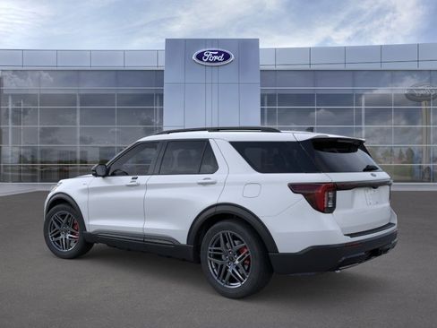 New 2026 Ford Explorer ST-Line AWD/4WD image 4