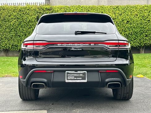 Certified 2025 Porsche Macan AWD/4WD image 7