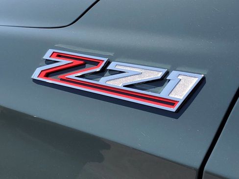 Certified 2025 Chevrolet Tahoe Z71 w/ Z71 Off-Road Package AWD/4WD image 37
