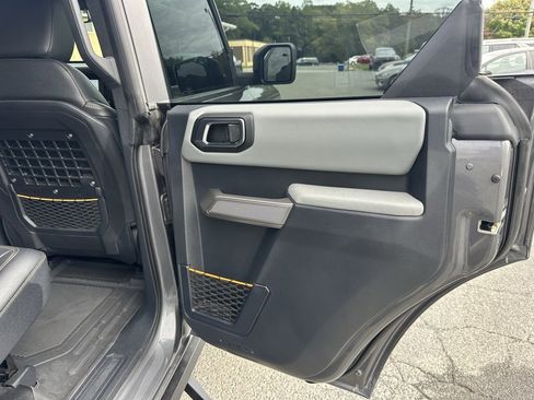 Used 2022 Ford Bronco Badlands w/ Sasquatch Package image 18