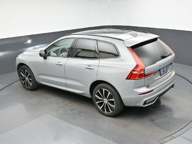 Used 2024 Volvo XC60 B5 Plus w/ Protection Package Premier AWD/4WD image 44