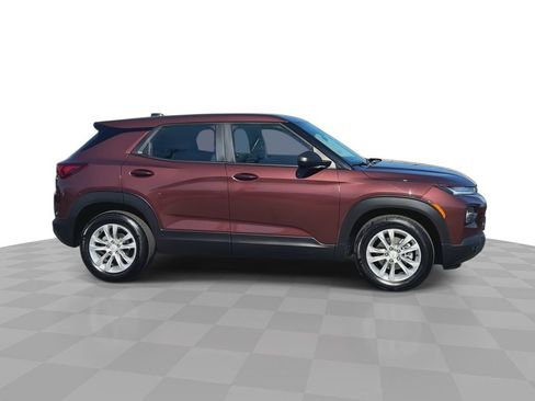 Used 2023 Chevrolet TrailBlazer LS image 10