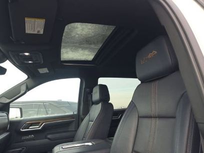 Used 2022 Chevrolet Silverado 1500 High Country w/ High Country Premium Package