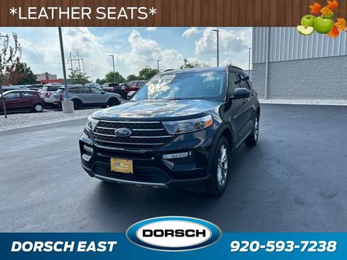 Certified 2023 Ford Explorer XLT w/ Equipment Group 202A AWD/4WD image 1