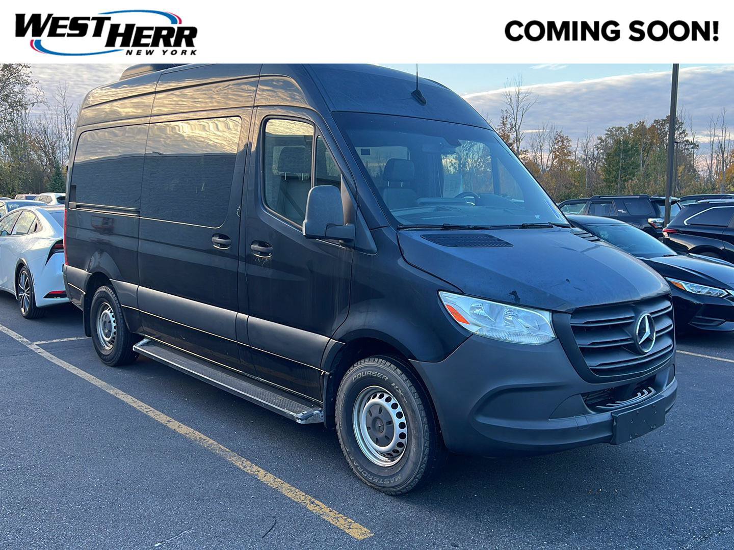 Used 2019 Mercedes-Benz Sprinter 2500 image 1