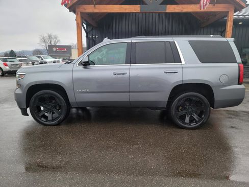 Used 2020 Chevrolet Tahoe LS w/ Enhanced Driver Alert Package image 20