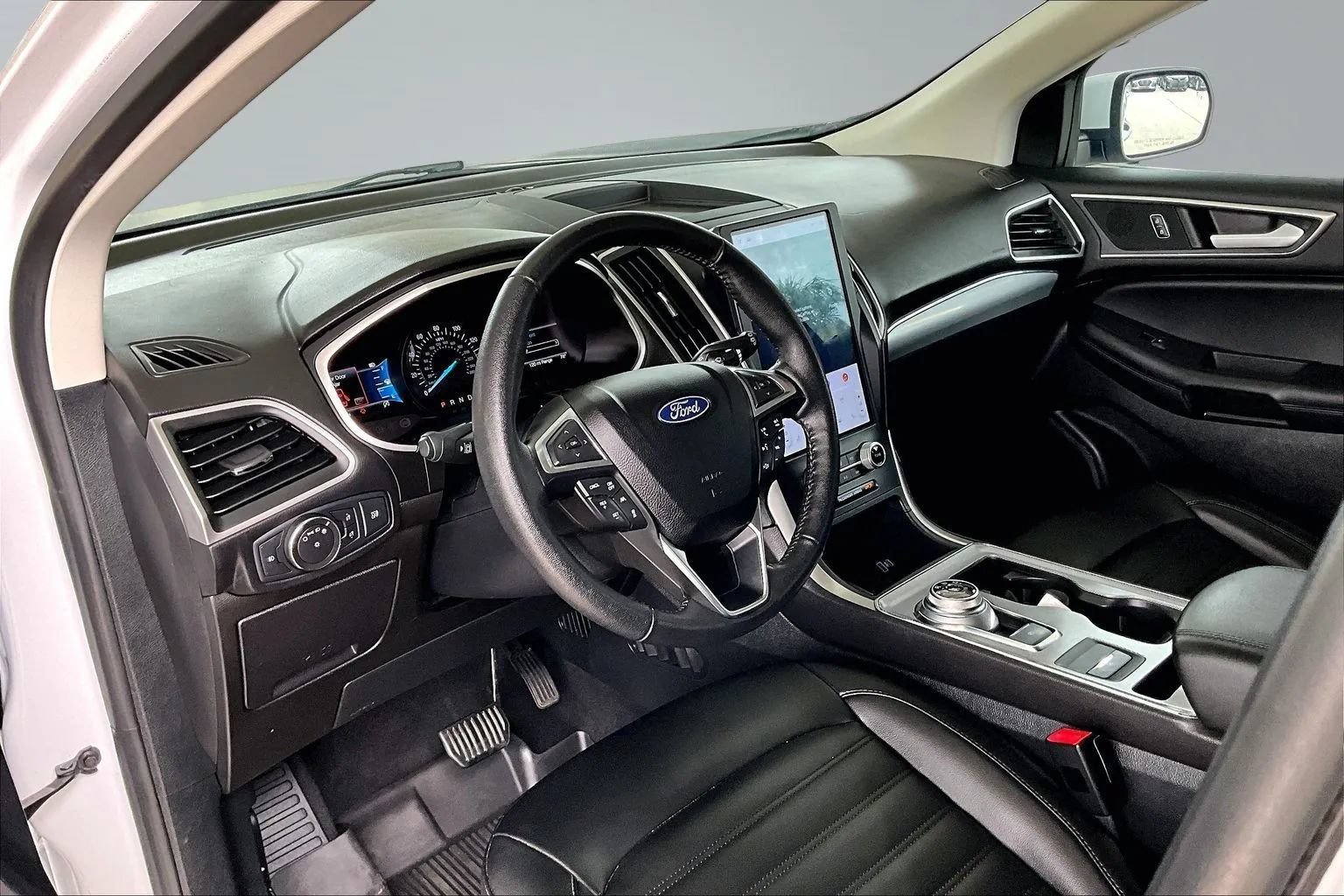 Used 2021 Ford Edge SEL FWD image 14