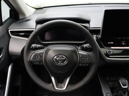 Certified 2026 Toyota Corolla Cross XLE image 23