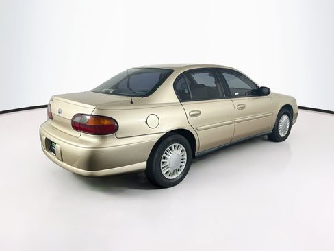 Used 2004 Chevrolet Malibu Classic FWD image 9