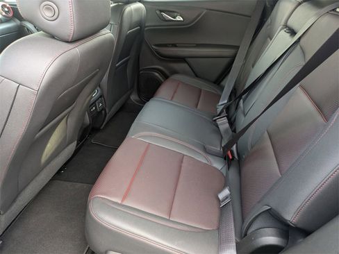 Used 2025 Chevrolet Blazer RS image 27